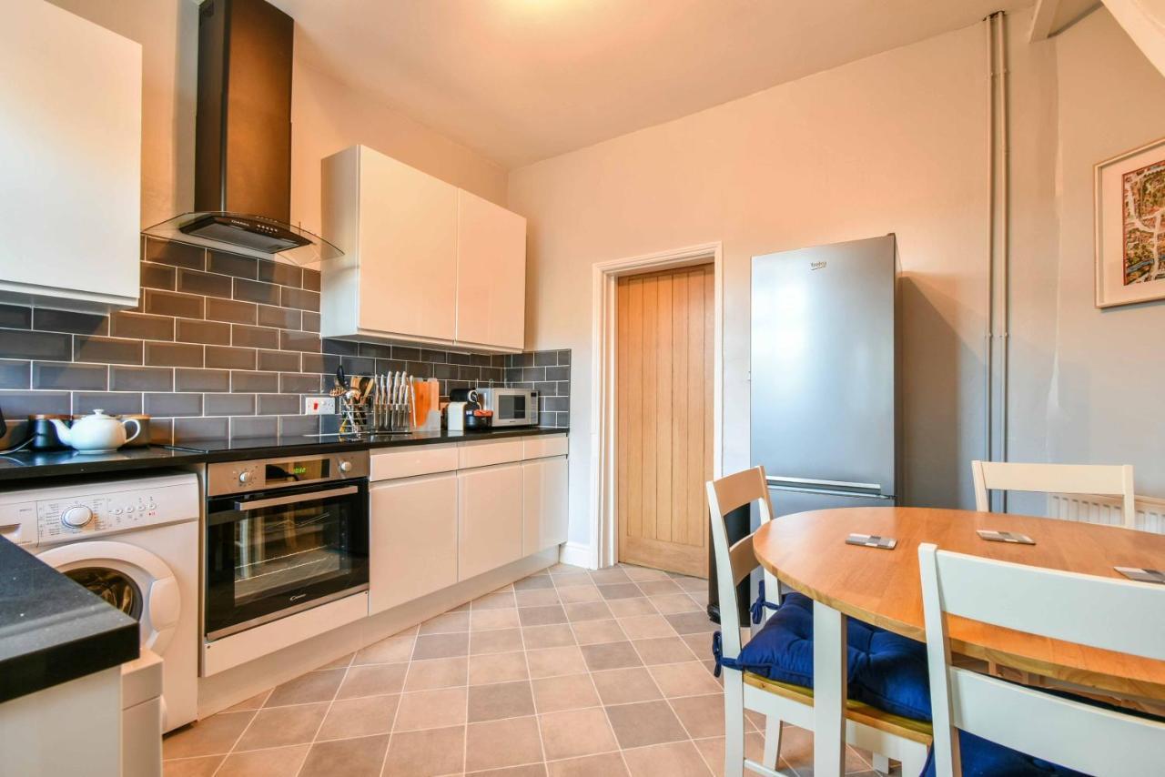 Bay Tree Cottage Йорк Экстерьер фото