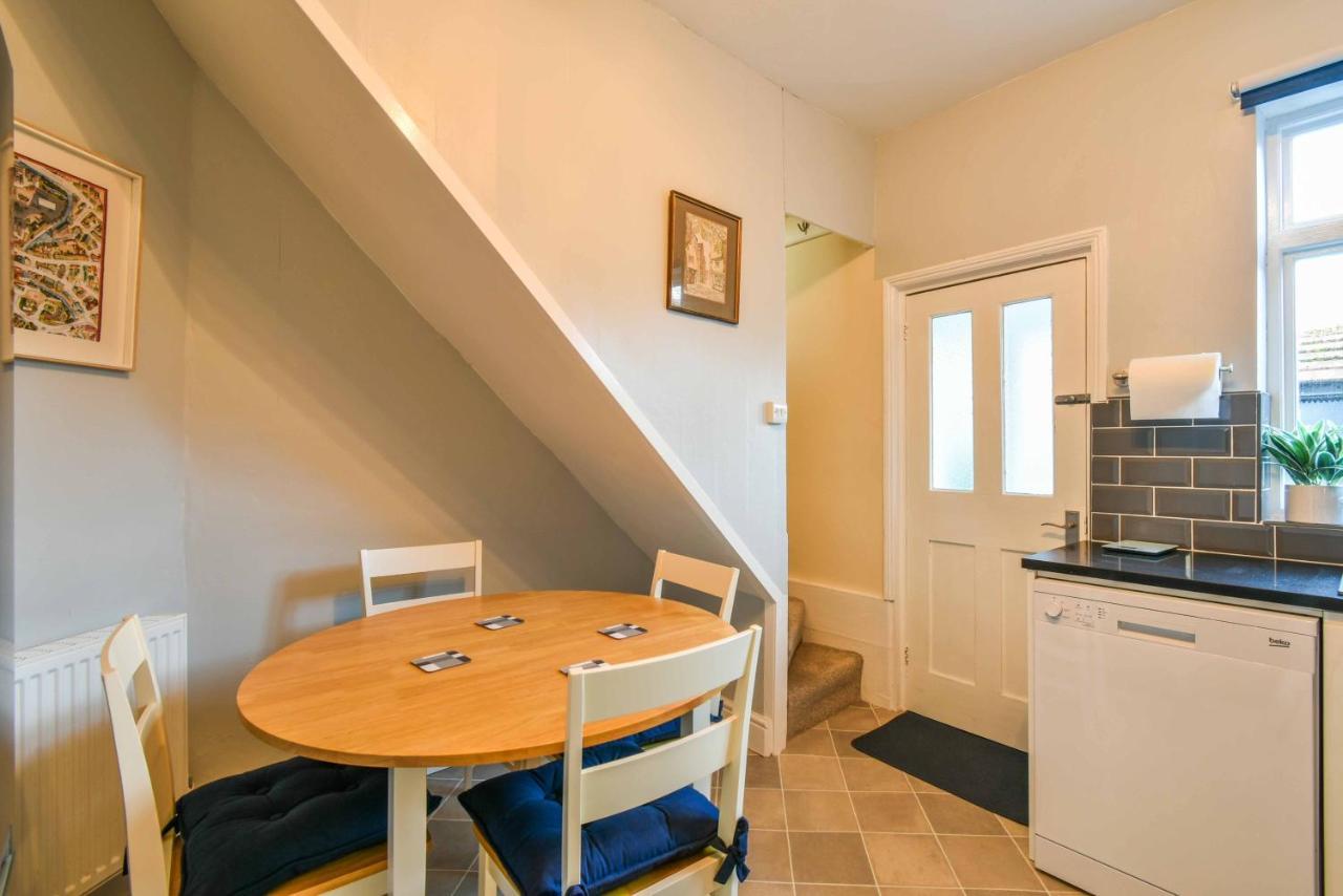 Bay Tree Cottage Йорк Экстерьер фото